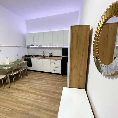 Dreamhome -self Check-in -parcare Gratuit * Brassó